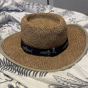 Columbia Straw Hat with fish on the bad.
